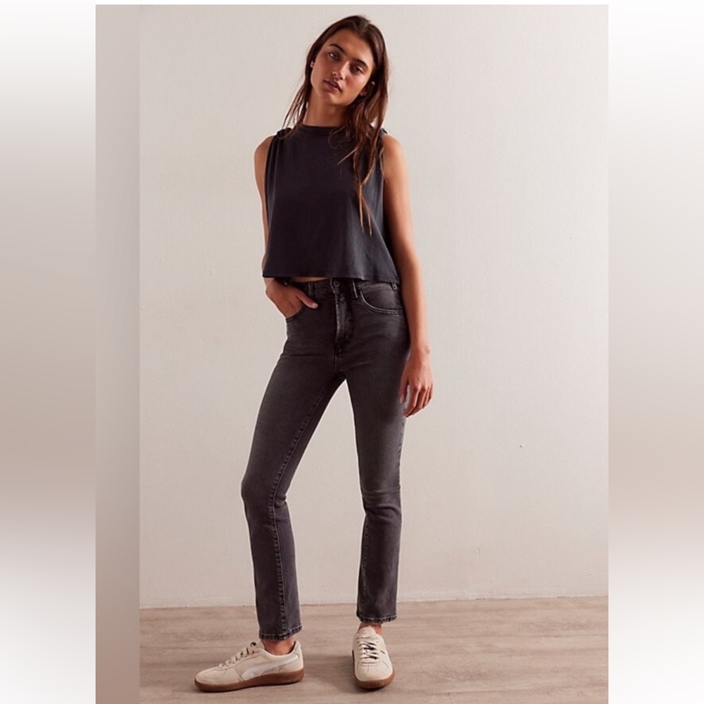 We the Free Low Maintenance mid-rise crop boot. Size 27. NWOT.